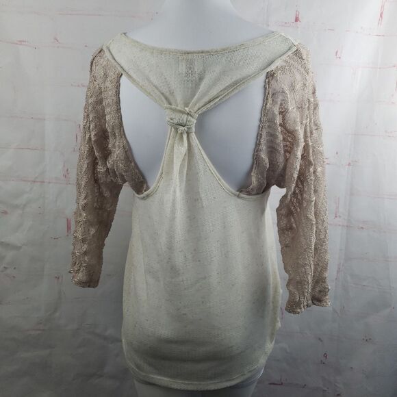 Daytrip cream and dusty rose mesh lace top medium - Picture 5 of 6